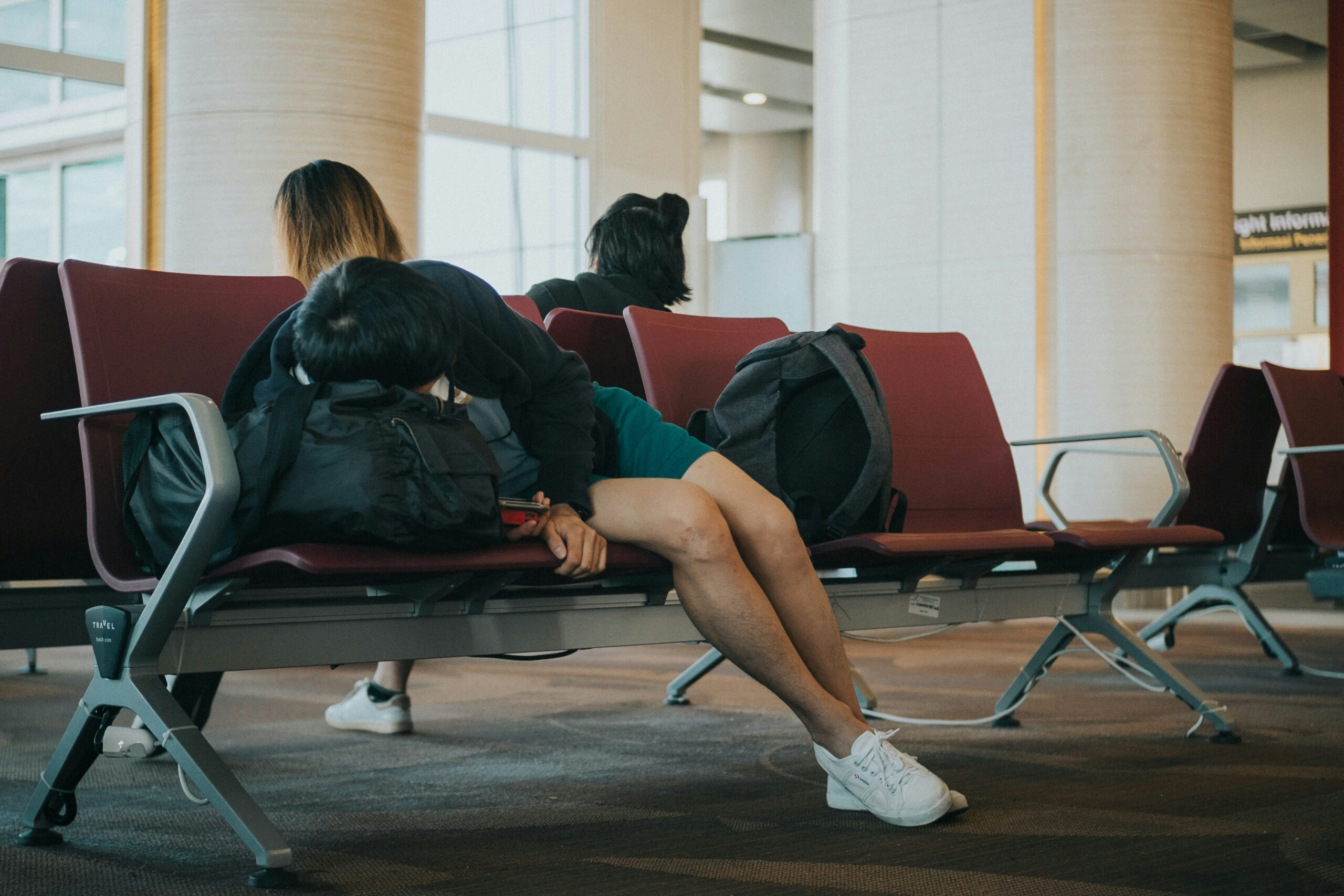 Beat Jet Lag & Arrive Refreshed: Your Ultimate Long-Haul Flight Survival Guide